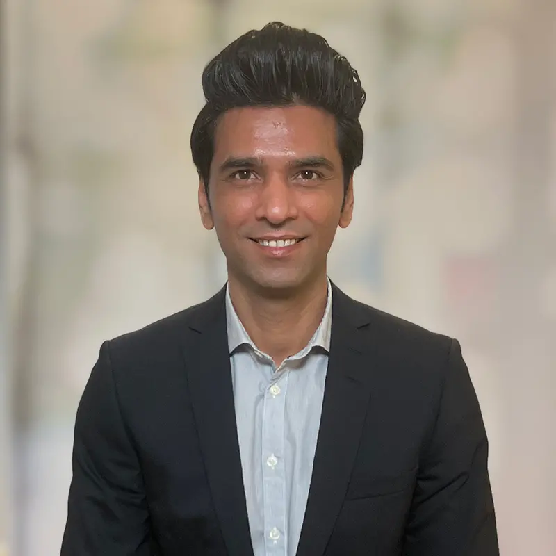 Porträtt av Mudasir Khan